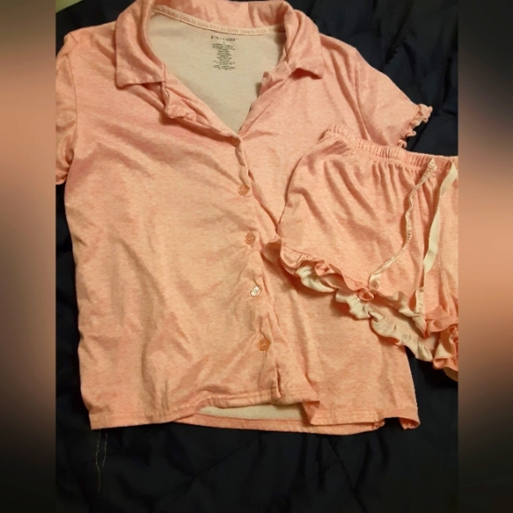 Thalia Sodi Pink Button-Up Pajama Set